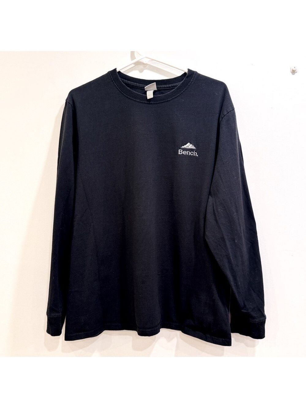 Bench Men's Black Long Sleeve sweat Shirt